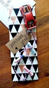 Sammlung von geschenke24 | personalisierte geschenke. Hochzeitsauto Tolle Verpackung Fur Ein Geldgeschenk Zur Hochzeit Geldgeschenke Hochzeit Hochzeit Auto Geldgeschenke
