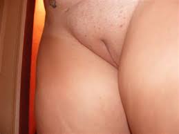 What's morning without a little camel toe? Reverse Camel Toe Naked Cloudy Girl Pics