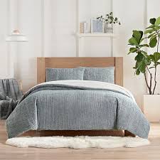 Watch the video explanation about how to care for your faux fur blankets. Koolaburra By Ugg Raquel Faux Fur Comforter Set With Shams