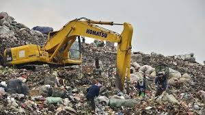 Di dalam tong sampah, di pasar raya, di belakang pasaraya, di surau, di dalam semak, di dalam tandas, di perhentian bas dan sebagainya. Leonardo Dicaprio Ikut Soroti Kondisi Tempat Pembuangan Sampah Di Bantargebang Tribun Palu