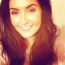 Sarah Root's Instagram, Twitter & Facebook