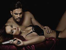 Cuidado con lo que haces: las cinco posiciones sexuales más peligrosas