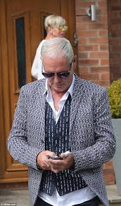 Discover paul gascoigne famous and rare quotes. Paul Gascoigne Finds Love With Glamorous Divorced Mother Of Two Express Digest