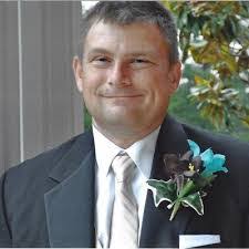 Tim Zachary's Instagram, Twitter & Facebook