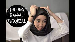 Disebabkan terlalu banyak tudung bawal cotton from tiyascarve ni kat umah so ila nk buat tutorial guna tudung ni. Tudung Bawal Tutorial Youtube