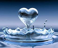 Sur le plan pratique, vous pouvez préparer votre carafe le soir pour avoir de l'eau pure le matin. Histoires D Eau Les Symboliques De L Eau Dans Les Differentes Cultures Et Religions