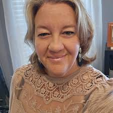 See? I can clean up if I want to 😎 Drop a photo of yourself feeling GOOD 👇