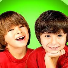 Amelia Corrales's Instagram, Twitter & Facebook