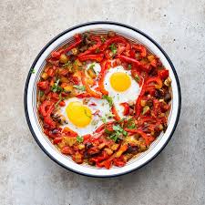 Appreciez Nos Delicieux Repas Sur 10 Reproduisez La Recette Chakchouka Minute Et Decouvrez Le Nombre De Smar Chakchouka Idee Repas Minceur Recettes De Cuisine