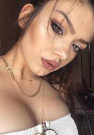 Simge barankoğlu taytlı seksi videosunda simge seksi bir şekilde taytlı vücudunu harika bir şekilde sergiliyor. Gozaltina Alindigi Iddia Edilen Simge Barankoglu Dogruluk Payi Yoktur Haberler Magazin