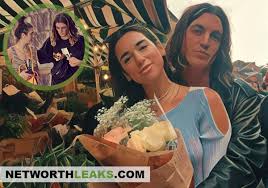 No need to register, buy now! Dua Lipa S Net Worth 2020 Age Height Boyfriend Facts