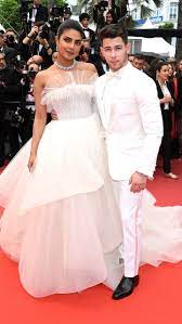 Priyanka chopra doesn't want to hear from the haters. Nick Jonas And Priyanka Chopra Jonas Body Language Explained