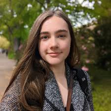 Congrats to 2025 HC graduate Dakota Mason! 🎓🎉 Dakota earned an H.B.S. in  chemical engineering with a minor in chemistry and completed her thesis,  “Impact of molecular weight