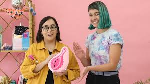 Since you leaked, i'd say your flow was average, but the tampon you chose didn't fit your body contours. How To Put A Tampon In For The First Time Instructions For Teens Knixteen