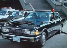 datsun nissan infiniti おしゃれまとめの人気アイデア pinterest hussein wehbe 覆面パトカー 警察 日産 セドリック