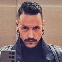 30+ "Robert Luciani" profiles