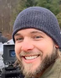 We need 900 Yes from lovely fans if you want to watch New Season 🎥🥰  #Matlock