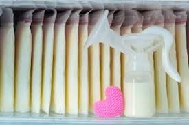 Muttermilch Aufbewahren Abgepumpte Milch Richtig Lagern