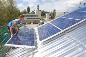 Fondurile sunt suficiente pentru echiparea a 30.000 de gospodării cu panouri fotovoltaice. Botosani FinanÅ£Äri Pentru Instalarea De Panouri Fotovoltaice Ètiri BotoÈani Actualitate Stiri Botosani Ro