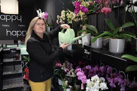 Votre fleuriste à bourges livre vos fleurs en 4h, à domicile ou sur le lieu de votre choix, à 18000 bourges et aux environs, même le dimanche et. Dinan Les Fleurs De Melinda Allouard Attendent Le 11 Mai Dinan Maville Com