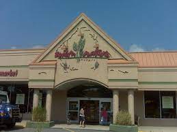 Located In The Wild By Nature Shopping Center Formerly Home To Blockbuster V Picture Of Uncle Joe S Pizza Restaurant Hampton Bays Tripadvisor