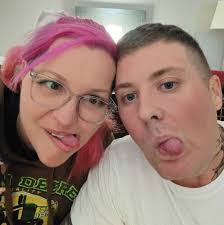 What brand of running shoes should I buy for my husband?