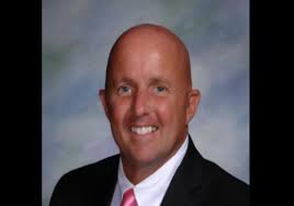 Superintendent of Westport Community Schools Thomas Aubin announces  retirement