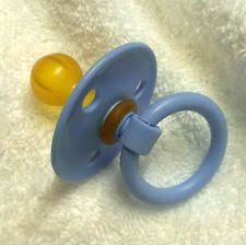 Vintage Pacifier Ok So In The 80s As A Toddler I Had Loads Of These On A Chain In Different Colours I Would Sw Baby Memories Childhood Memories 70s Retro Baby