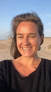 🐾 Available for cat sitting in Spain from mid-December 🐾 🌸 Looking for a  reliable and heart-centered cat sitter? 🌸 Hi lovely souls, I'm currently  cat sitting in Cádiz and will be