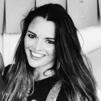 Sonya Wilkinson's Instagram, Twitter & Facebook