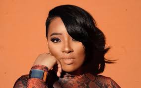 What to do Before Booking a Makeup Artist