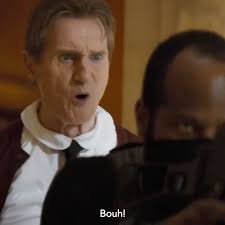 Faut-il aller applaudir Y a t-il un flic pour sauver le Monde ? Je l'ai  fait, littéralement. #yatilunflic #yatilunflicpoursauverlemonde  #thenakedgun #liamneeson #pamelaanderson #comedie #cinema #film  @paramountpicturesfrance