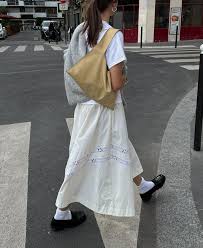 Leah Bentz (leahbntz)