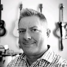 I have been unemployed for seven months, and I'm having a hard time  navigating through this horrific job market. I thought submitting this post  would make me look weak, but I'm not