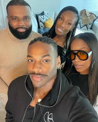 Corey Love (@iamcoreylove) • Instagram photos and videos