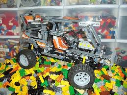 Here you find instructions of lego® sets and lego® catalogs. Lego Technic Set 8297 Off Roader Jeep Truck W Instructions Complete Ships Free 455644344