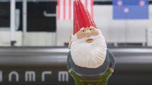 Gabe Newell sends Half-Life's Gnome Chompski into space tomorrow
