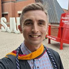 Gina Musto's Instagram, Twitter & Facebook