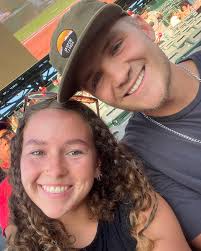 no one told me marriage would be this good ! (happy 6 months broccoli)