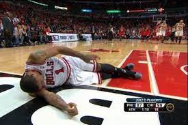 Drose torn acl injury with derrick rose can't watch after tyus jones injury & walks away while entire timberwolves. Derrick Rose Injury Bulls Star Goes Down With Scary Knee Injury Bleacher Report Latest News Videos And Highlights