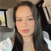 Laura Keo's Instagram, Twitter & Facebook