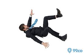 Setiap orang bahkan pernah mengalami mimpi ini sekali seumur hidupnya. 10 Arti Mimpi Jatuh Dari Ketinggian Yang Bikin Kaget Pertanda Buruk