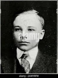 Senior annuel . Thomas Marshall : le compagnon le plus méekest de la classe  19. XO mauvaises habitudes, les professeurs de butall doivent le cooler  pour répondre aux questions. ^lember du B. A. A.