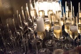 The best christmas food and drink to buy this year. Christmas 2019 The Best Wine And Festive Drinks Buys To Get The Party Season Flowing