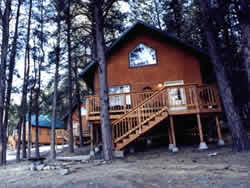 Mount rushmore is a majestic american landmark near rapid city in the black hills in south dakota. Pinten DecrementaÈ›i Compatibil Cu Mount Rushmore Cabin Rentals Thesemplerbeats Com