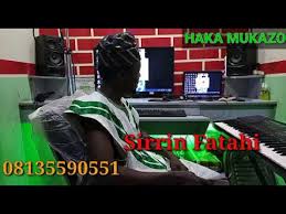 Babası arap kökenli, annesi ise boşnak kökenlidir. Download Abdullahi Sirrin Fatahi Majalisi Taka Alafiya Mahmudu Sarki Na Mp4 Mp3 3gp Naijagreenmovies Fzmovies Netnaija