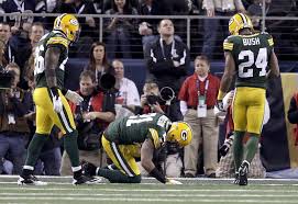 Defensive back charles woodson was released by the green bay packers, according to nfl.com's ian rapoport. Super Bowl Xlv Injured Woodson Dusts Off Raiders Mantra To Inspire Packers Teammates Pro Football Madison Com