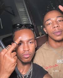 ONE OF A KIND ☺️♒️ @__mill3rr Photographer: @oceandrivetron #explorepage✨  #itsmillerr #livelifetothefullest #houston