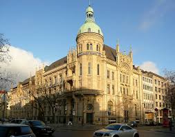 The term swift is often used interchangeably with bic, which stands for bank identifier code. Hannoversche Bank