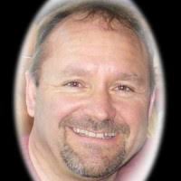 Jay Hiller's Instagram, Twitter & Facebook